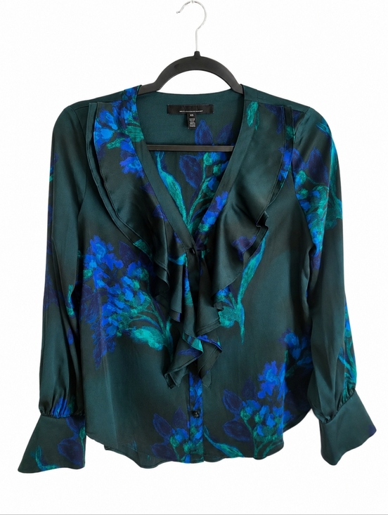 White House Black Market Tops - White House Black Market Silky Florsl Blouse